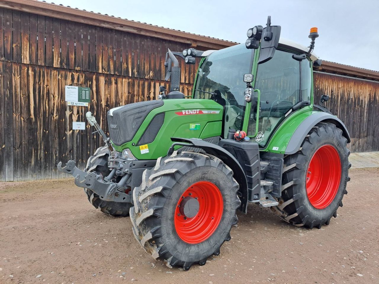 Fendt 312 Vario Profi Plus Traktor 85.000 €