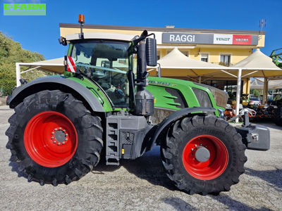 E-FARM: Fendt 828 Vario - Τρακτέρ - id XZAWHRR - 108.000 € - Χρονία: 2016 - Μετρητής ωρών: 5.819,Ισχύς κινητήρα: 280,Ιταλία