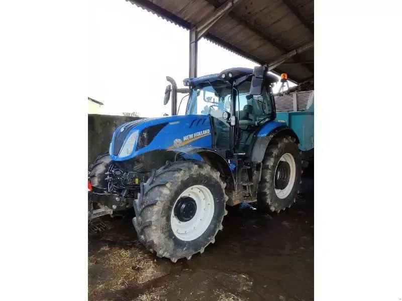 E-FARM: New Holland T6.145 - Tractor - id XJ7KJLJ - 75.000 EUR - Anul: 2022 - Citeste ore: 2.365,Muterea motorului: 125,Franța
