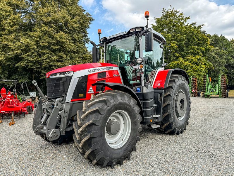 E-FARM: Massey Ferguson 8S.265 - Tractor - id UMP9ZNK - Year of construction: 2023 - United Kingdom