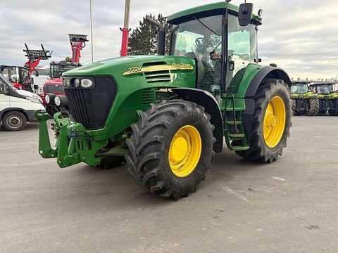 John Deere 7720 Tractor 44.900 €