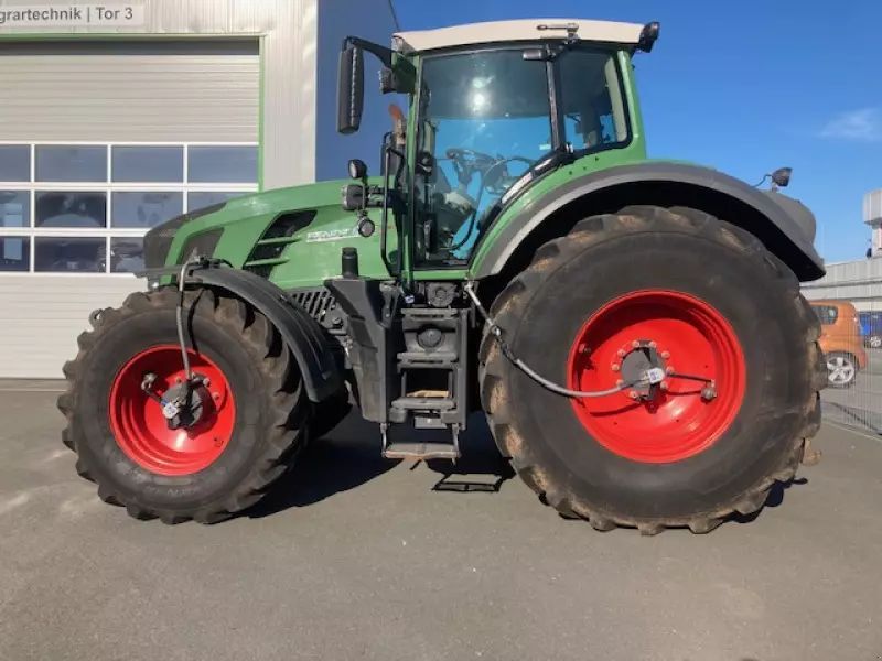 E-FARM: Fendt 826 Vario Profi+ - Traktor - id 7XSCRJH - 69 000 € - Rok výroby: 2013 - Hodiny motoru: 8 125,Výkon motoru (HP): 260,Německo