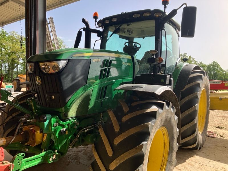 E-FARM: John Deere 6195 R - Τρακτέρ - id EBUYWUL - 122.000 € - Χρονία: 2020 - Μετρητής ωρών: 2.800,Ισχύς κινητήρα: 195,Γαλλία
