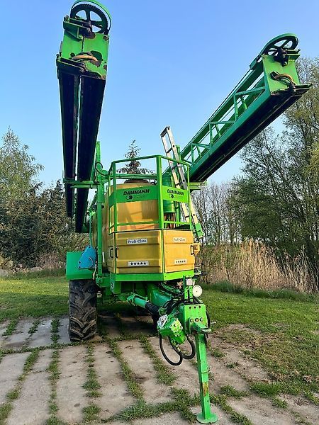 E-FARM: Dammann anp 7030 proficlass - Opryskiwacz - id AT3N3VB - 25 490 € - Rok produkcji: 2005 - Niemcy