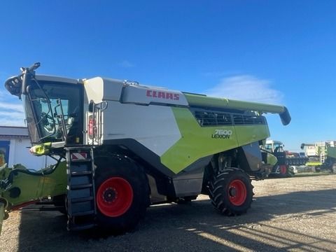 Claas Lexion 7600 Mähdrescher 374.000 €