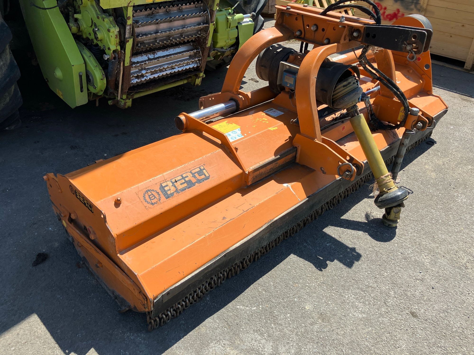 E-FARM: BERTI dual 285 - Mähwerk - id H6JDNBX - 7.200 € - Baujahr: 2021