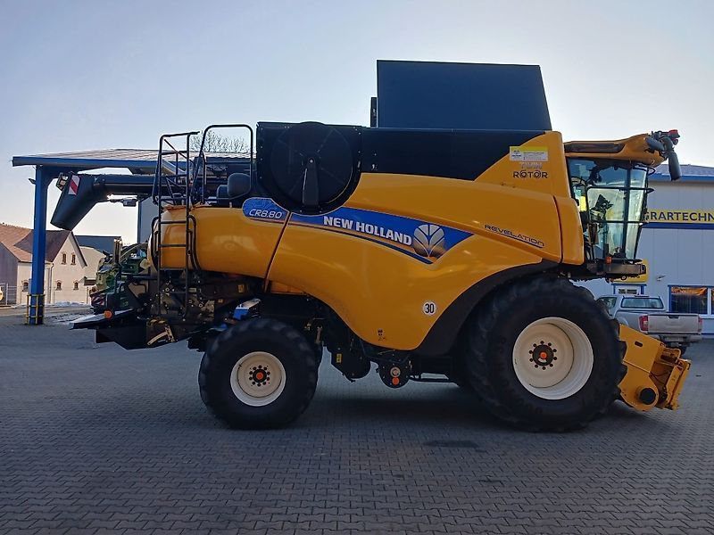 New Holland cr 8.80 Combine harvester €275,000