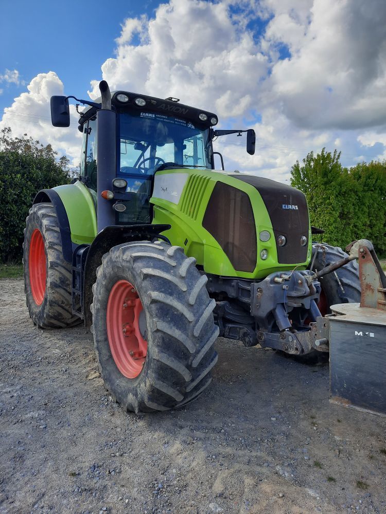 E-FARM: Claas Axion 820 - Tractor - id KAFBRN5 - €32,000 - Year of construction: 2009 - Engine hours: 6,720,Engine power (HP): 190,France