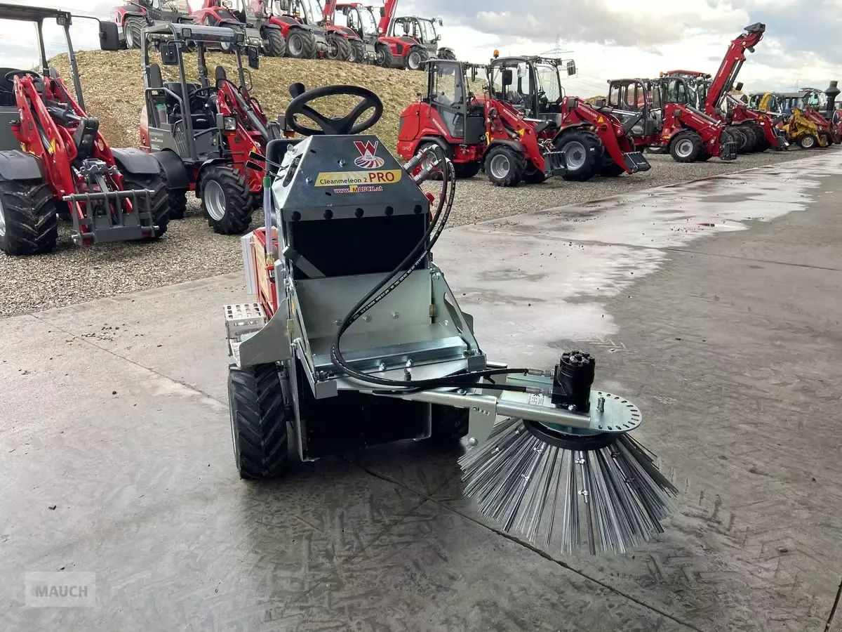 E-FARM: Westermann unkrautbesen mit cm2 pro - Municipal equipment - id AEBNVHE - Year of construction: 2023 - Austria
