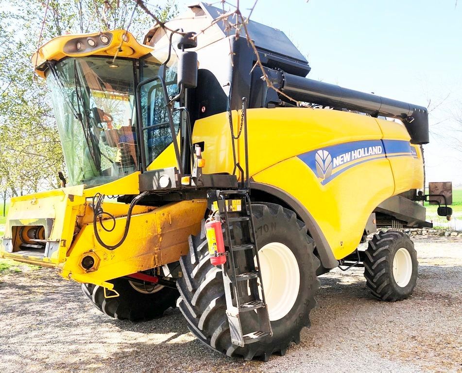 New Holland CX 5090 Cosechadora 96.000 €