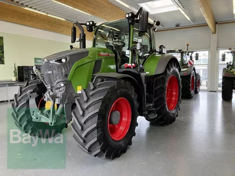 Fendt 728 Vario Profi Plus Tractor €250,000