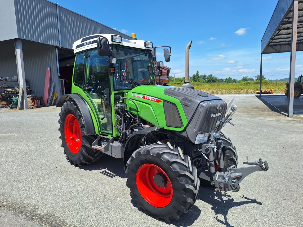 E-FARM: Fendt 209 F - Tracteur - id D1TDHHH - 75 000 € - Année: 2019 - Lecture du nombre d'heure: 1 480,Puissance du moteur (chevaux): 90,France