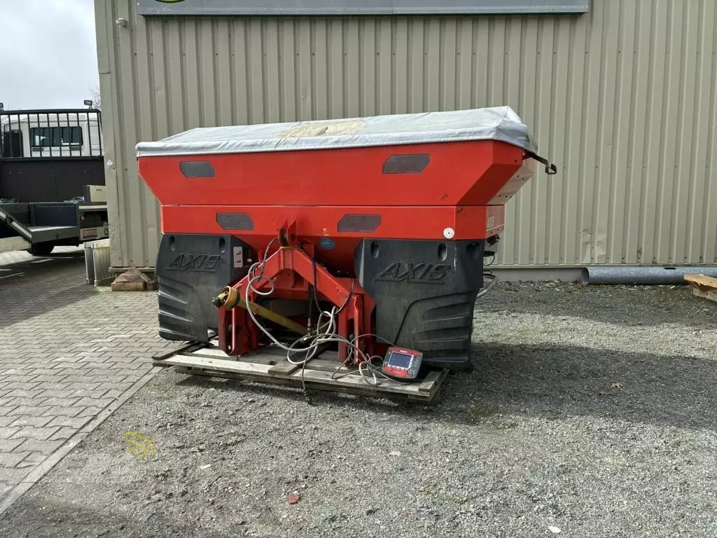 Rauch axis 30.1w Düngerstreuer 5.900 €