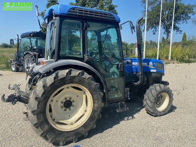 E-FARM: New Holland T4.95 - Tractor - id MU3XDT7 - €34,900 - Year of construction: 2016 - Engine hours: 1,895,Engine power (HP): 97,France