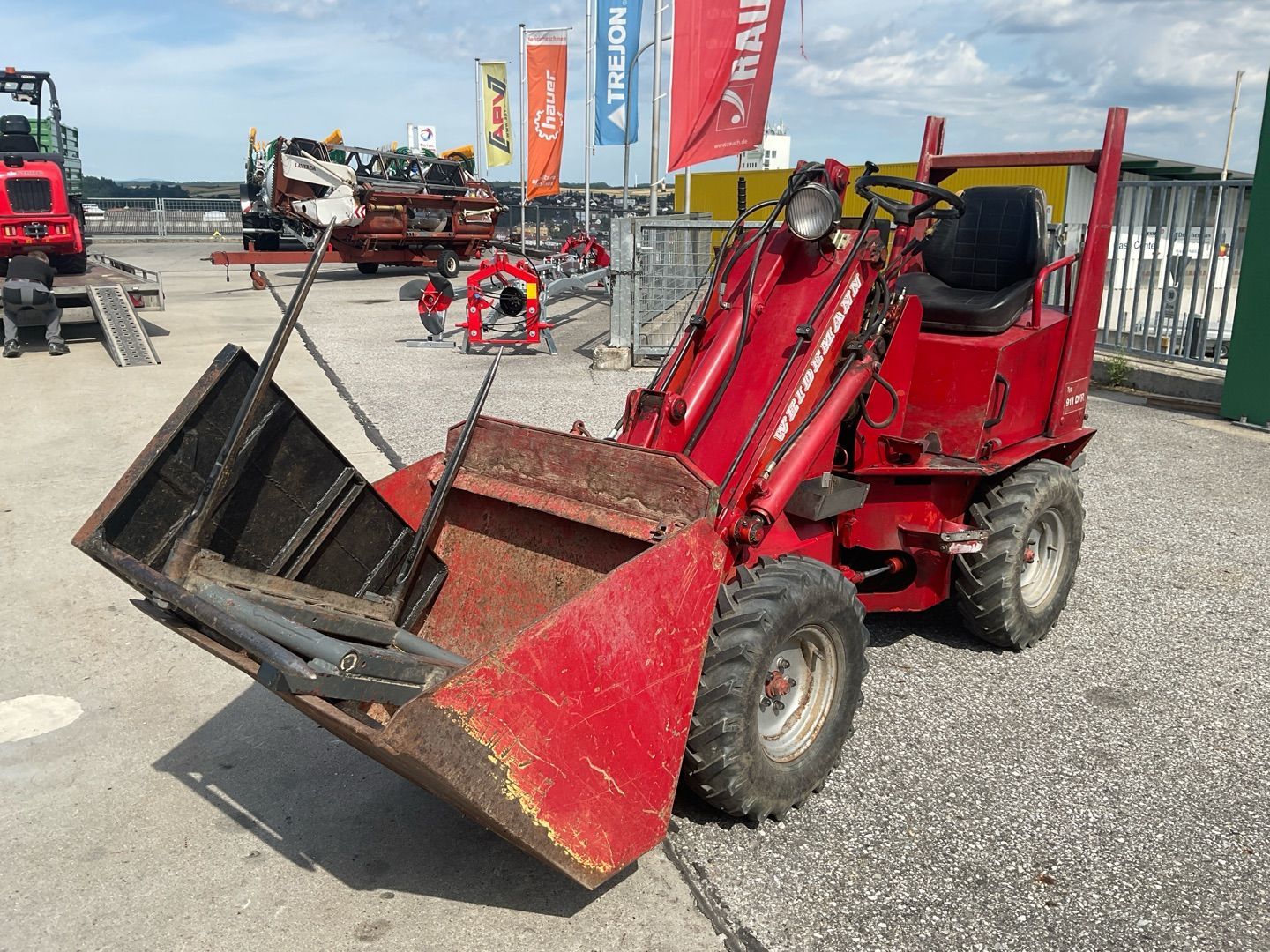 E-FARM: Weidemann 911D/R - Mini-chargeuse - id EMFQHNZ - 8 805 € - Année: 1990 - Autriche