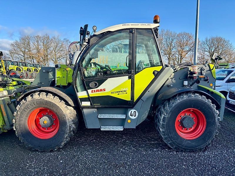 Claas Scorpion 746 Telehandler €109,244