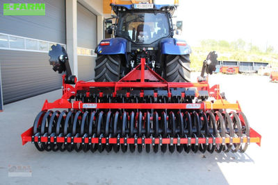 E-FARM: sonstige kurzscheibenegge mammut 300-neu - Disc harrow - id STQ3CH9 - €8,125 - Year of construction: 2024 - Austria