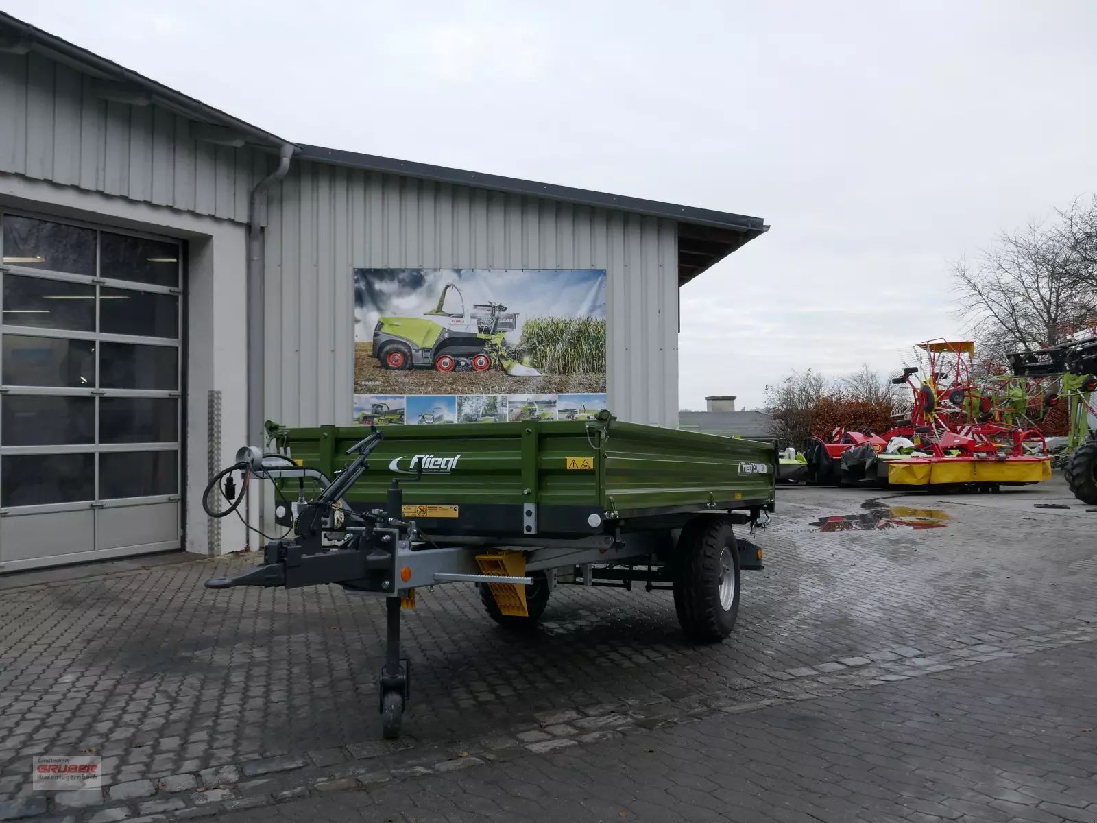 E-FARM: Fliegl EDK 50 - Benne - id EUI37QV - 7 150 € - Année: 2024 - Allemagne