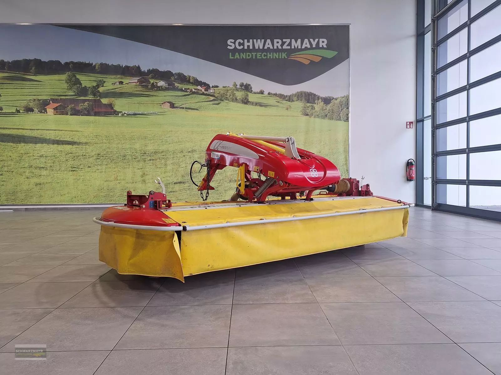 E-FARM: pöttinger novacat 301 alphamotion frontmähwerk - Mähwerk - id JCFJL3C - 11.230 € - Baujahr: 2015 - Österreich