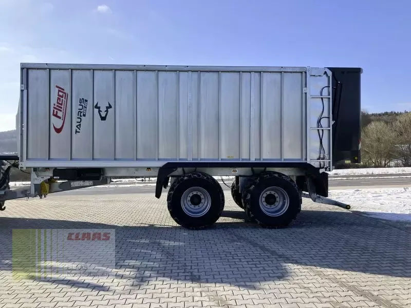 E-FARM: Fliegl asw 281 taurus ! reduziert ! - Takarmányszállító - id JKSSSPX - 64 500 EUR - Gyártási év: 2024 - Németország