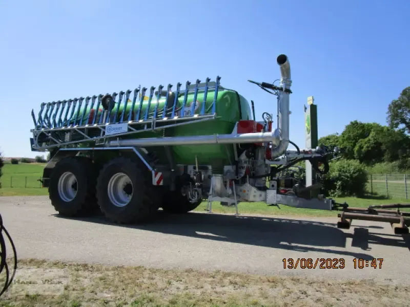 E-FARM: Eckart lupus 141+ - Tractor - id ZIUS2TK - 131.900 € - Año: 2023 - Alemania