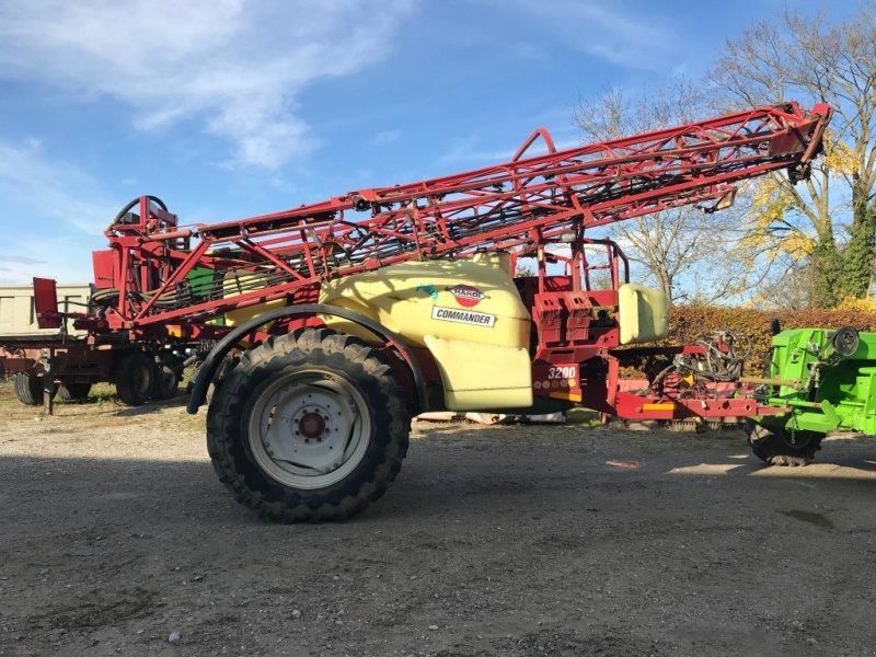 E-FARM: Hardi commander 3200 plus - Self propelled liquid manure spreader -  id TPNY6US - €11,900 - Year of construction: 2001