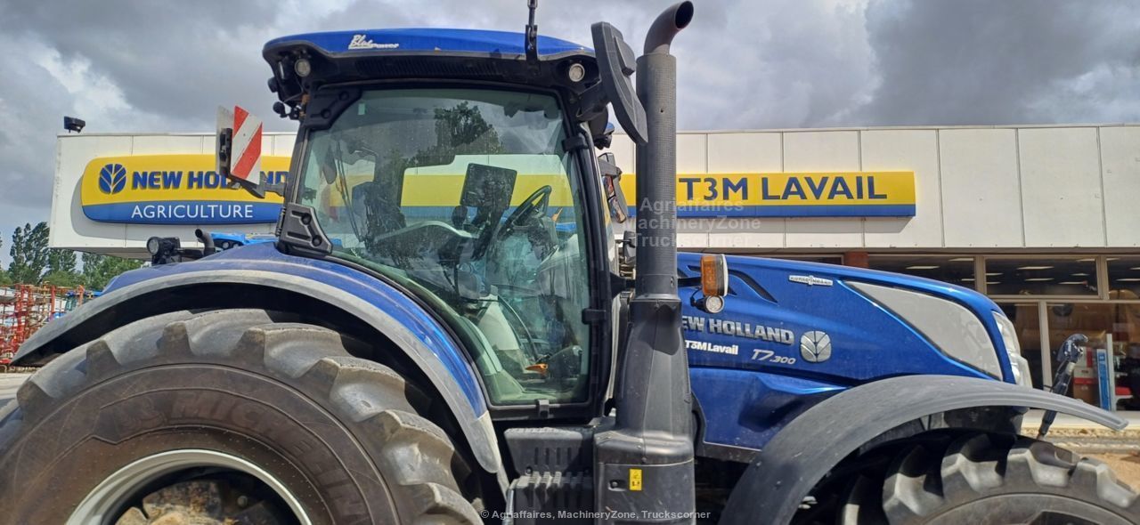 New Holland T7.300 Tractor €173,000