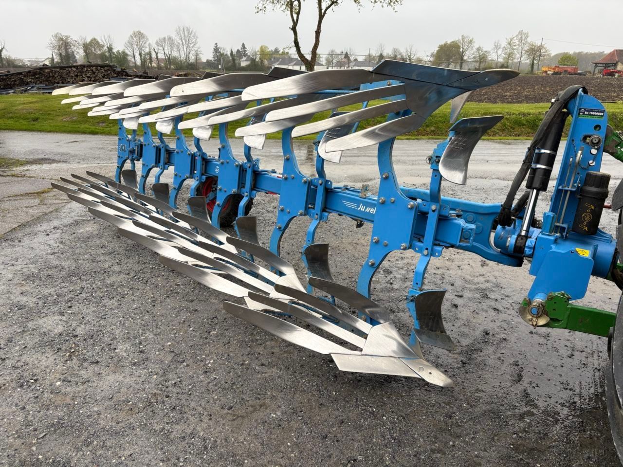 Lemken Juwel 8 M 5 N 100 Plough €19,900