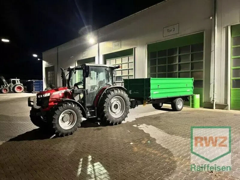 E-FARM: Massey Ferguson 4709M - Tractor - id NV674BV - €50,990 - Year of construction: 2022 - Engine hours: 120,Engine power (HP): 90,Germany