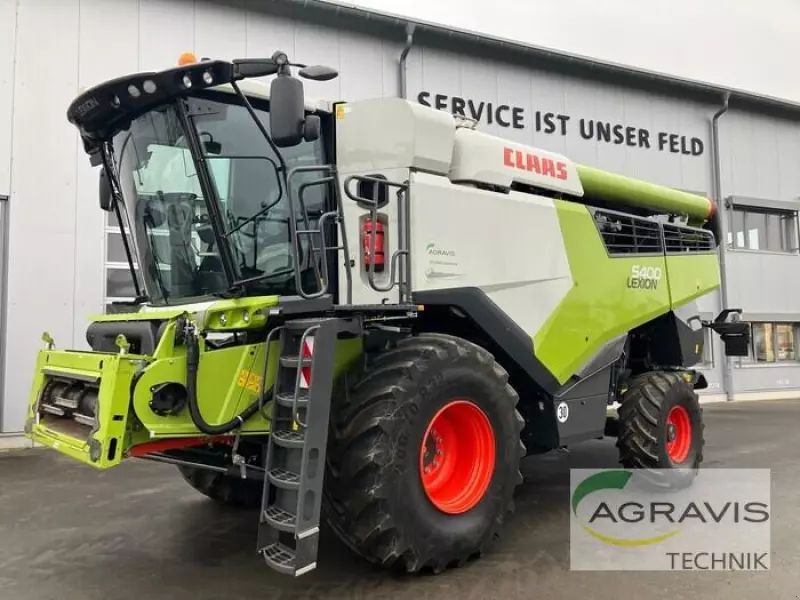 Claas Lexion 5400 Combine harvester €258,900