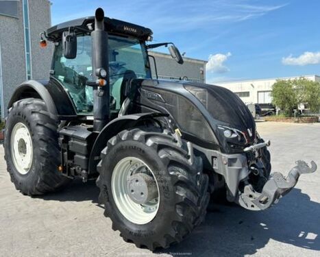 E-FARM: Valtra S374 - Tracteur - id PHBQH5W - Année: 2018 - Lecture du nombre d'heure: 6 785,Puissance du moteur (chevaux): 405,Italie