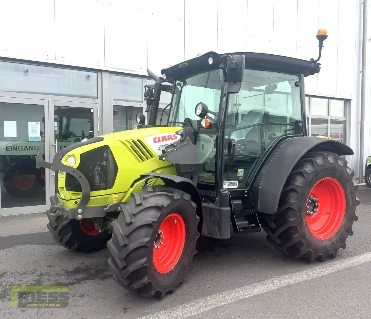 Claas Atos 220 C Tractor €41,000