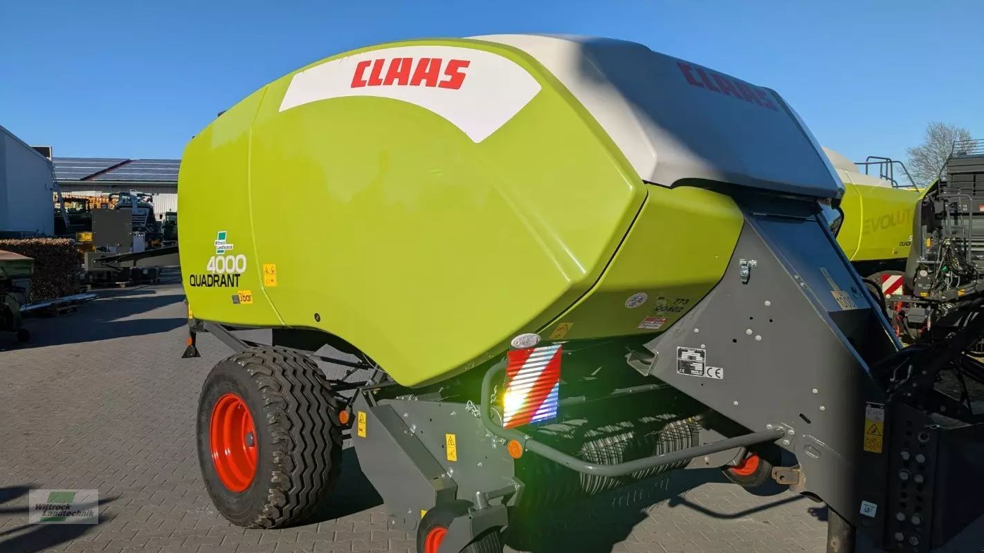 E-FARM: Claas Quadrant 4000 - Empacadora - id 3QTPGAR - Año: 2021 - Alemania