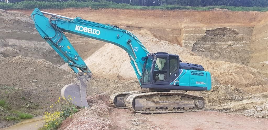 Kobelco sk300nlc-10e Lánctalpas kotrógép 98 800 EUR