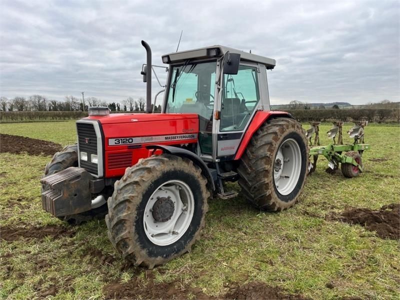 E-FARM: Massey Ferguson massey ferguson 3120 dynashift - Traktor - id PRF8VQD - 25.968 € - Baujahr: 1993 - Abgelesene Motorstunden: 8.000,Vereinigtes Königreich