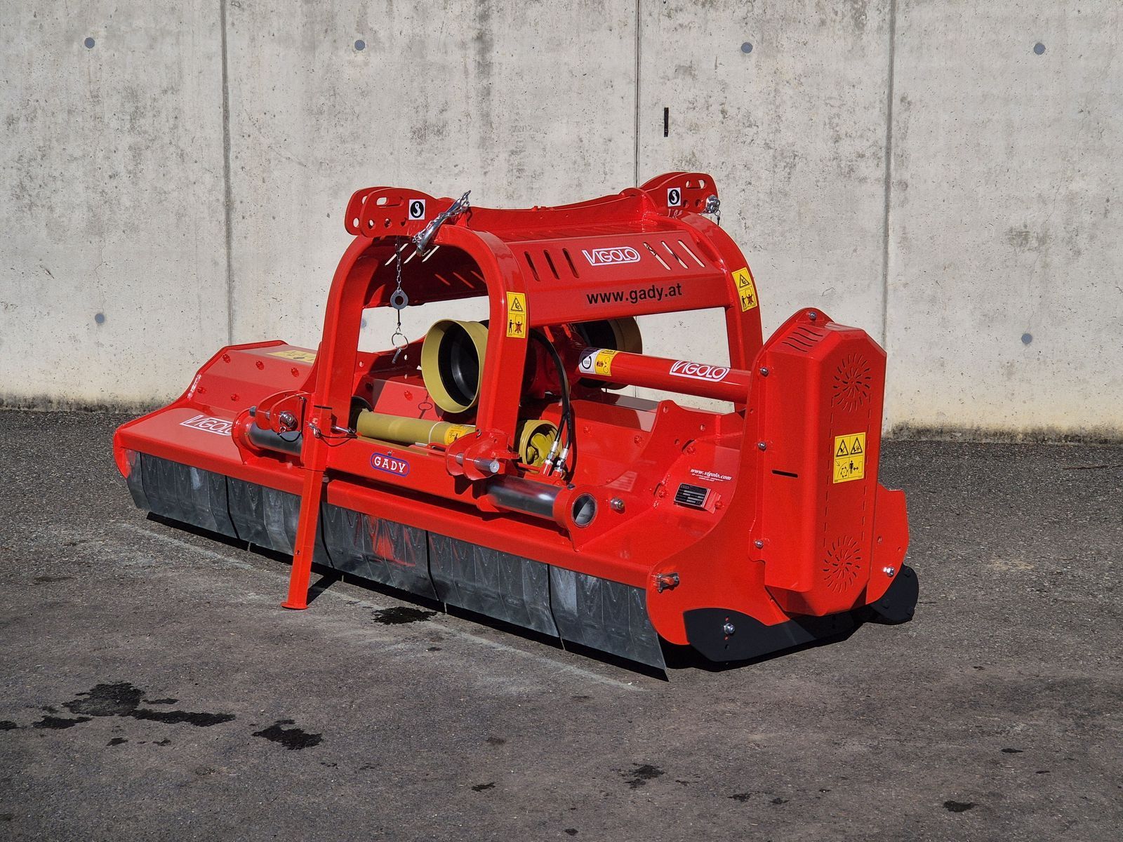 E-FARM: VIGOLO mx2 r/250 front-heckmulcher - Broyeur - id AL1UYN9 - Année: 2025 - Autriche