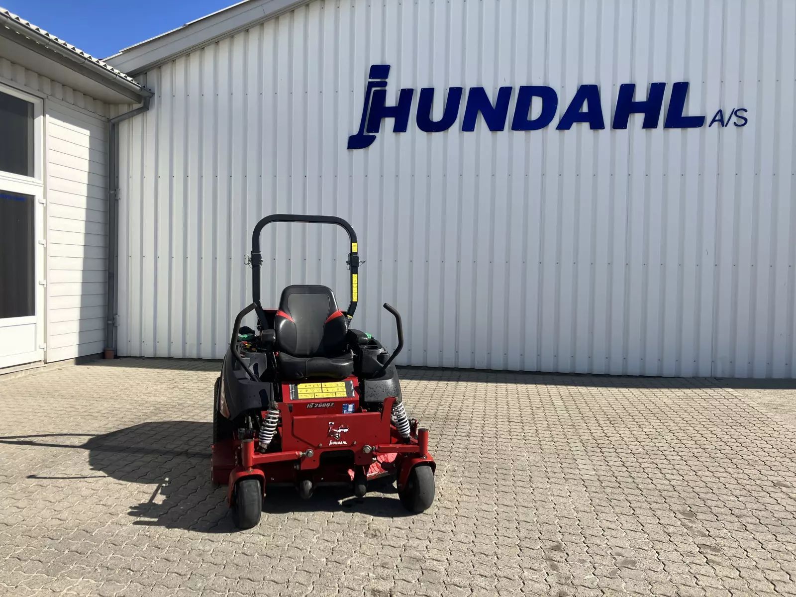 FERRIS zt 2600 is 132cm Lawn mower €11,934