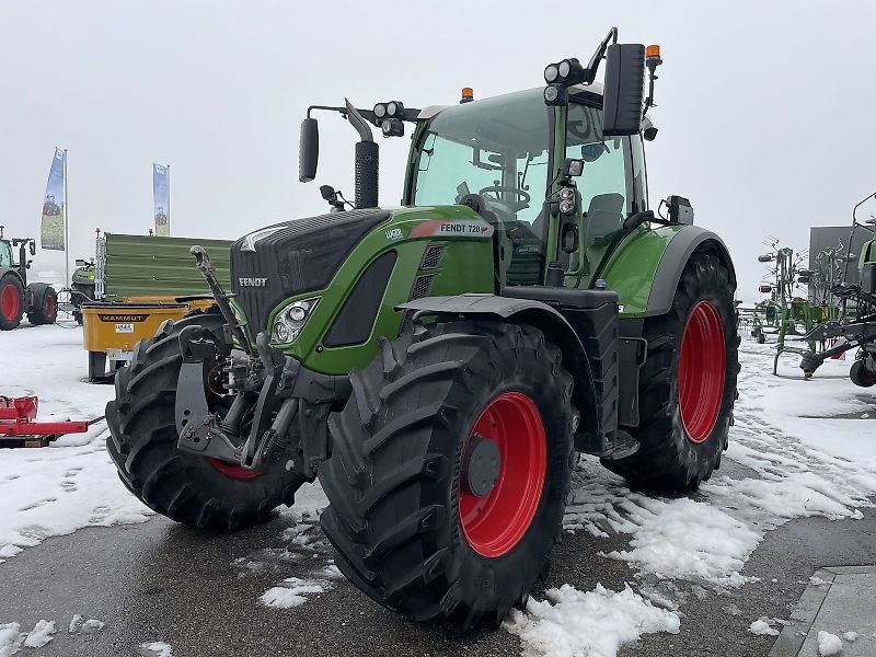 Fendt 720 Vario Tractor €129,833