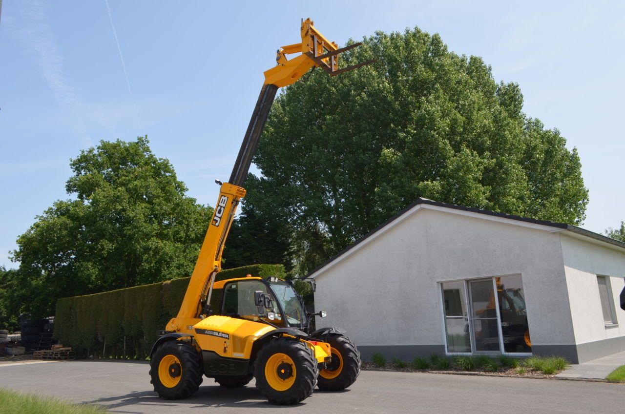 JCB 532-70 AGRI Ładowacz teleskopowy 52 500 €