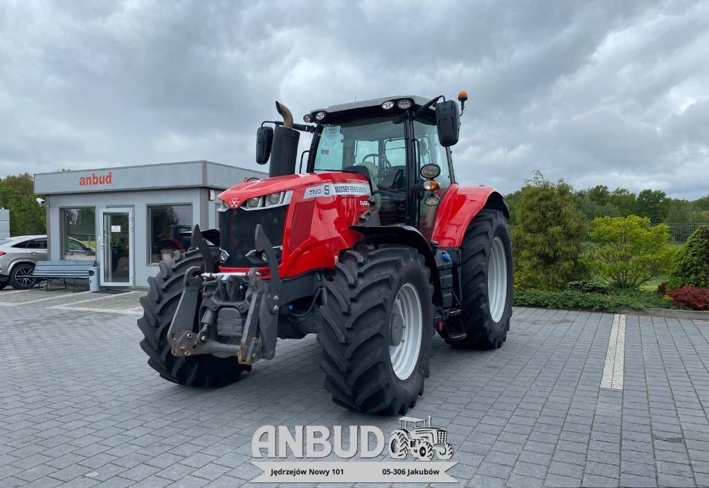 E-FARM: Massey Ferguson 7720S - Tracteur - id W1TL6L1 - 78 000 € - Année: 2019 - Lecture du nombre d'heure: 4 564,Puissance du moteur (chevaux): 200,Pologne