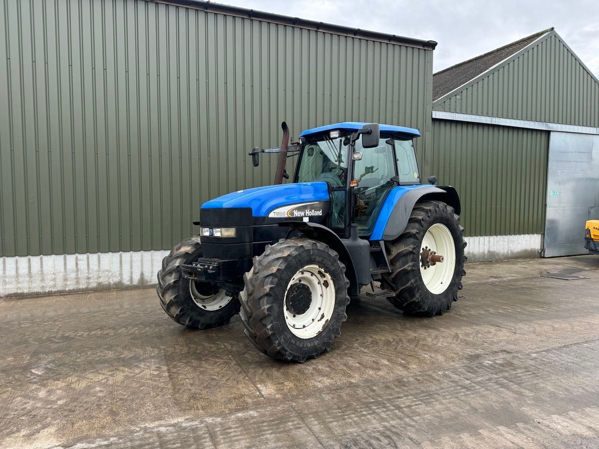 E-FARM: New Holland TM190 - Tractor - id RJS3QTQ - €22,985 - Year of construction: 2003 - Engine hours: 10,087,United Kingdom