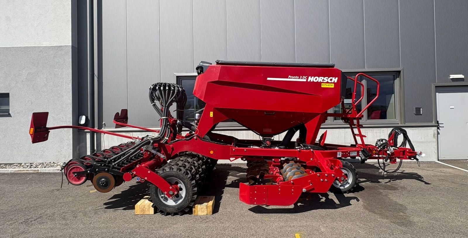E-FARM: HORSCH Pronto 3 DC - Semoir direct - id 4HJIMGZ - 60 000 € - Année: 2022 - Autriche