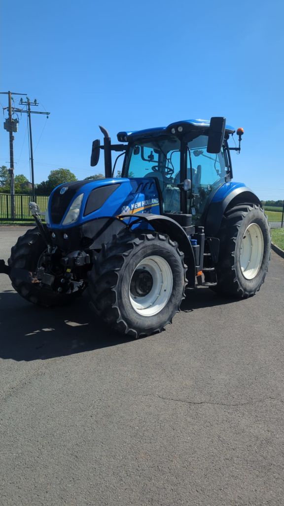 E-FARM: New Holland T7.165 S - Traktor - id JRICQD8 - Gyártási év: 2019 - Üzemóra (motor): 3200,Motor teljesítménye (LE): 165,Franciaország