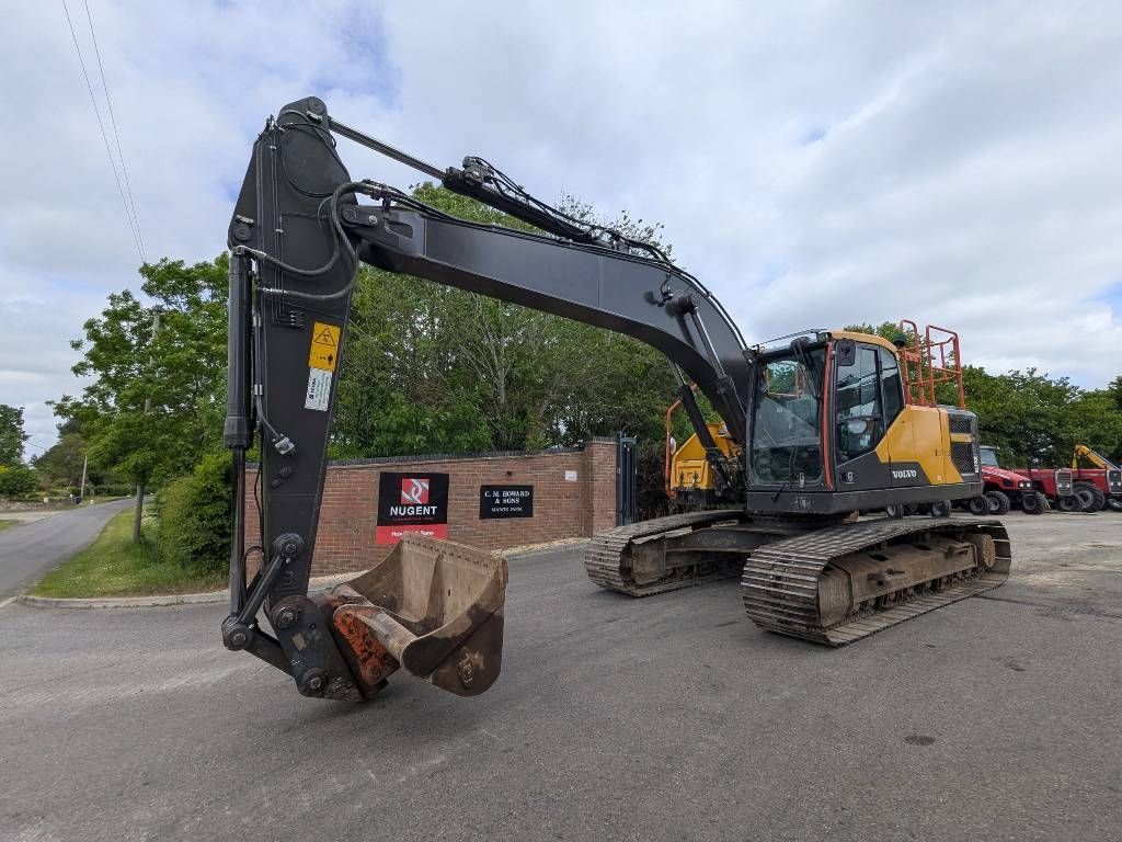 VOLVO ec220el Vikšrinis ekskavatorius 45 034 €