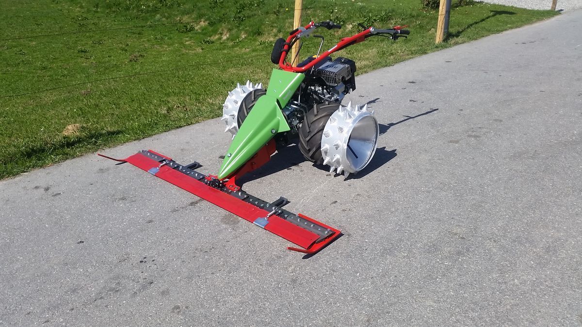 E-FARM: rapid swiss - Segadora - id STC5Z7J - 15.200 € - Año: 2023 - Austria