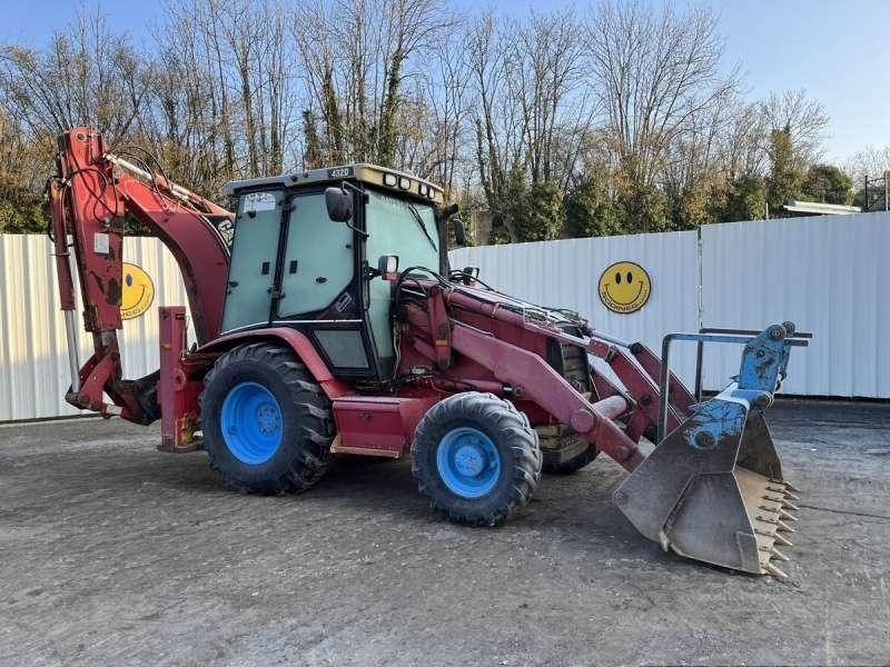 E-FARM: Caterpillar 432d - Koparko-ładowarka - id 95ZMSWF - 29 500 € - Rok produkcji: 2002 - Francja