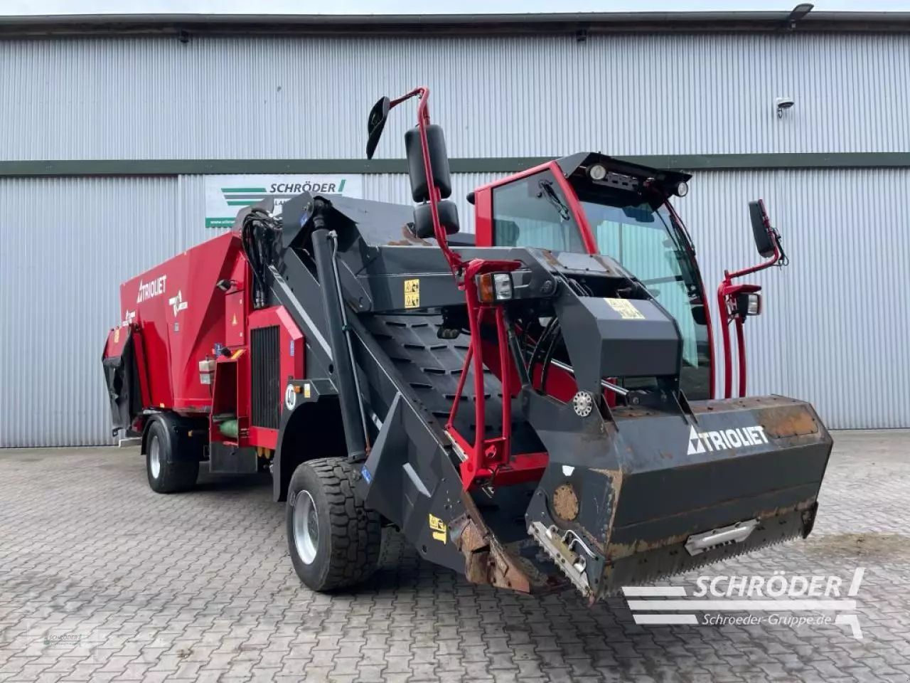 TRIOLIET Triotrac 2000 Przyczepa do mieszania paszy 28 885 €