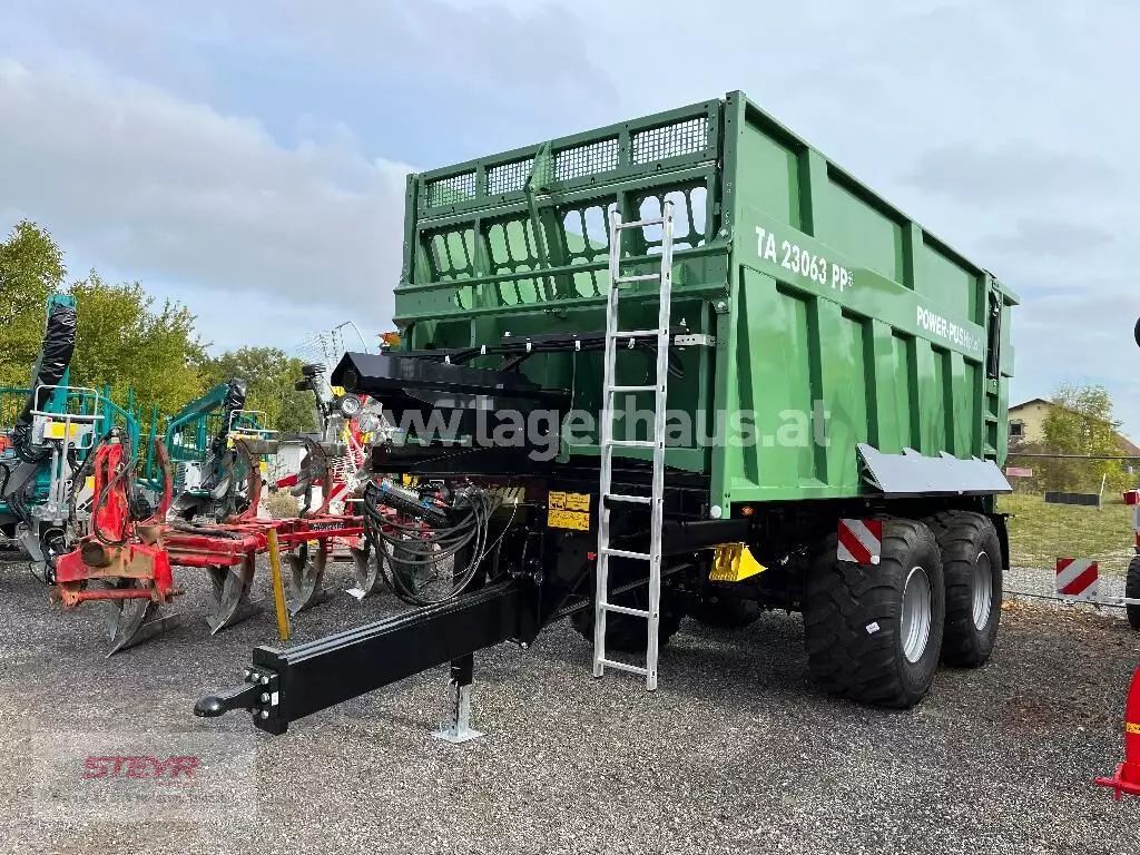 E-FARM: BRANTNER abschieber ta 23063 pp+ ausstellungsmaschine - Transporte de forraje - id EXBWHBP - 44.583 € - Año: 2023 - Austria
