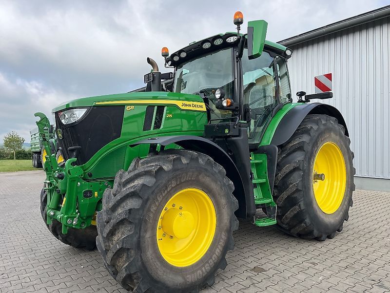 John Deere 6R 215 Tractor €176,000