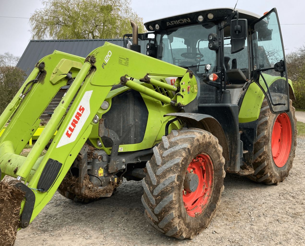 E-FARM: Claas Arion 510 - Tracteur - id STBNELW - 56 000 € - Année: 2019 - Lecture du nombre d'heure: 4 400,Puissance du moteur (chevaux): 110,France